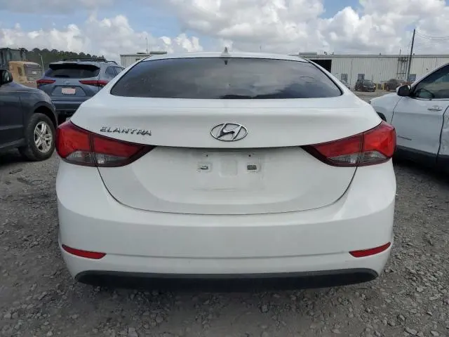 2016 HYUNDAI ELANTRA SE  