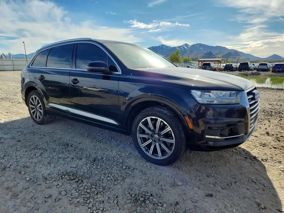 2017 AUDI Q7 PREMIUM PLUS  