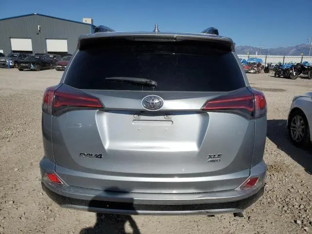 2017 TOYOTA RAV4 XLE  