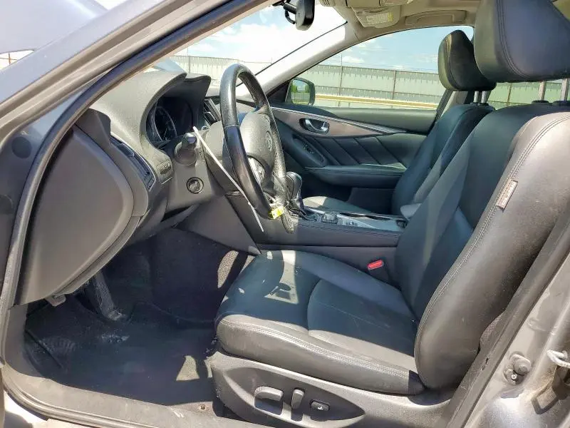 2016 INFINITI Q50 BASE  
