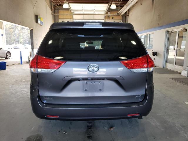 2012 TOYOTA SIENNA XLE