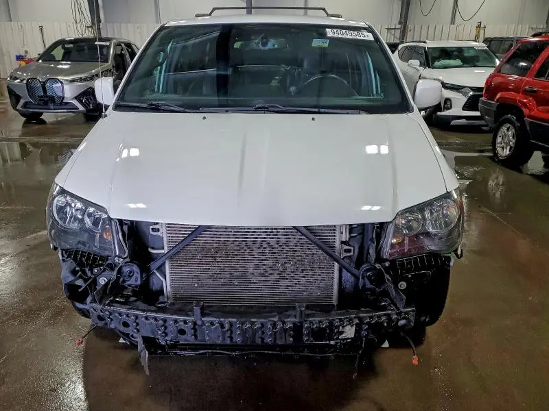 2017 DODGE GRAND CARAVAN GT  