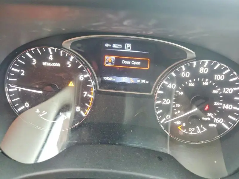 2019 NISSAN PATHFINDER SL  
