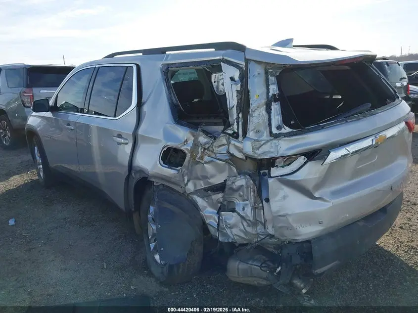 2021 CHEVROLET TRAVERSE FWD LT CLOTH