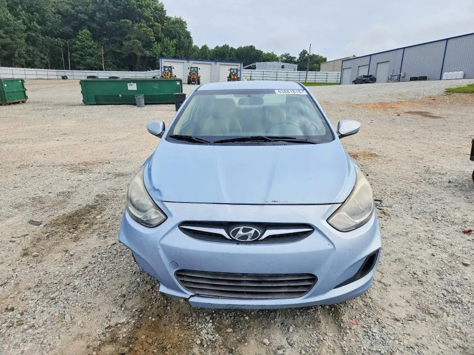 2013 HYUNDAI ACCENT GLS  
