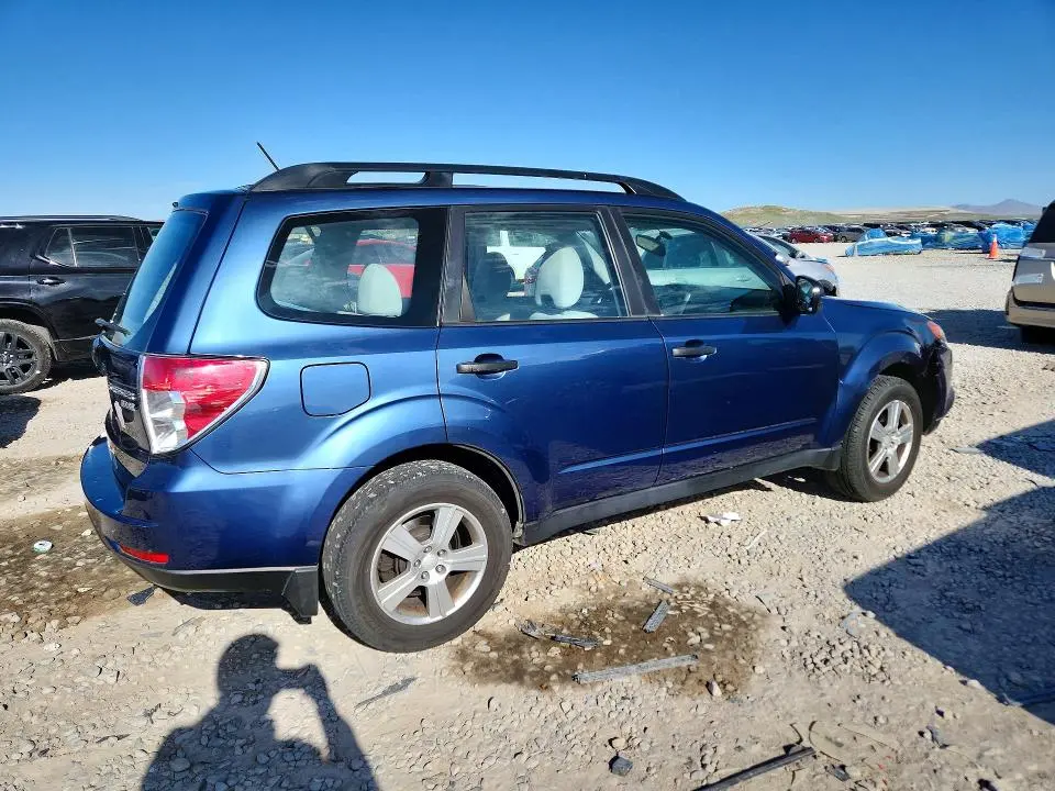 2013 SUBARU FORESTER 2.5X  