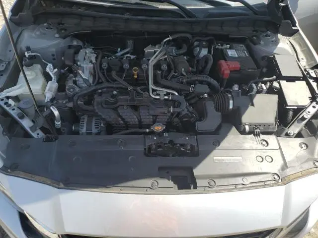 2021 NISSAN ALTIMA SV  