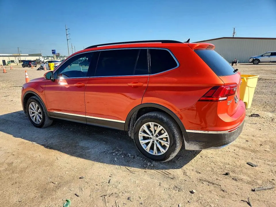 2018 VOLKSWAGEN TIGUAN SE  