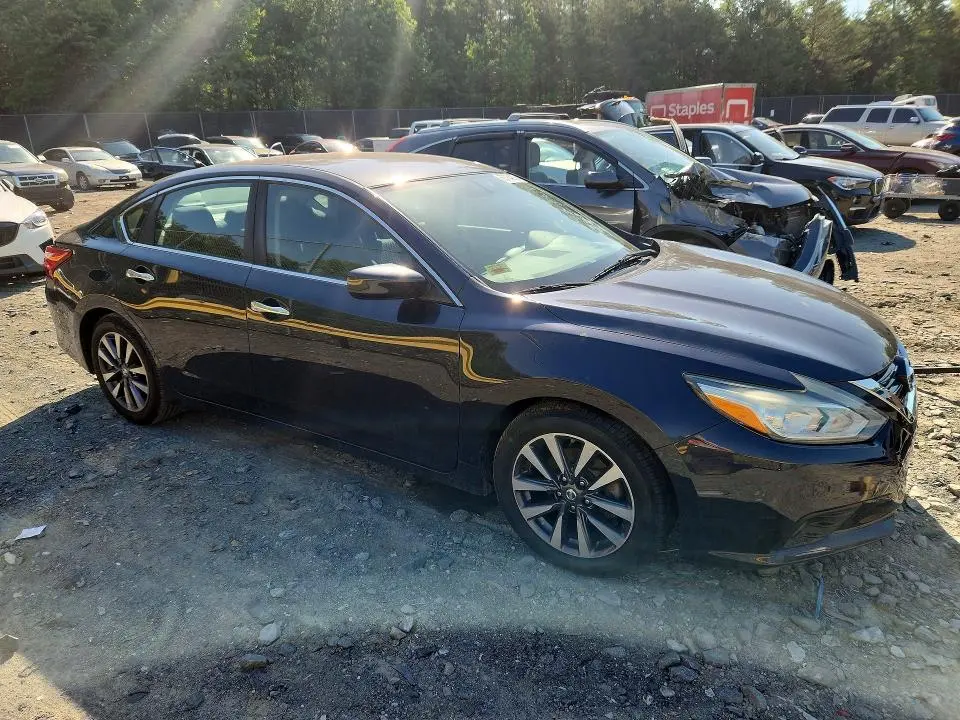 2017 NISSAN ALTIMA 2.5 SV  
