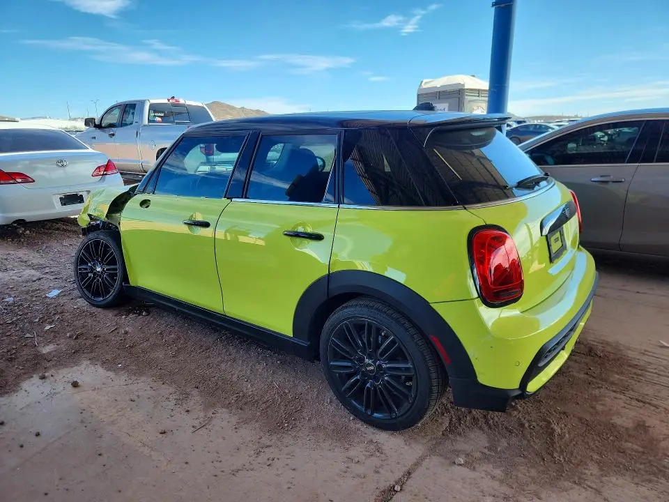 2024 MINI COOPER S  