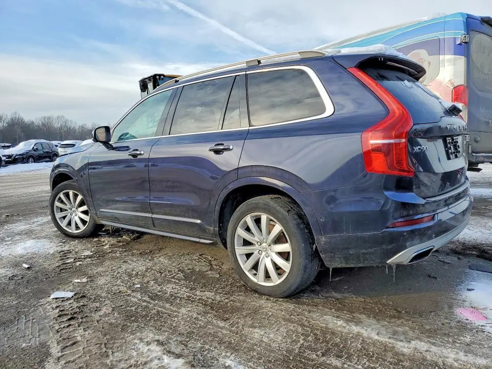 2016 VOLVO XC90 T6 AWD T6 MOMENTUM