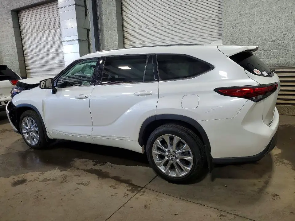 2020 TOYOTA HIGHLANDER LIMITED  