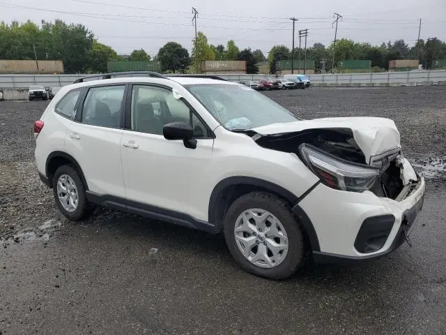 2021 SUBARU FORESTER