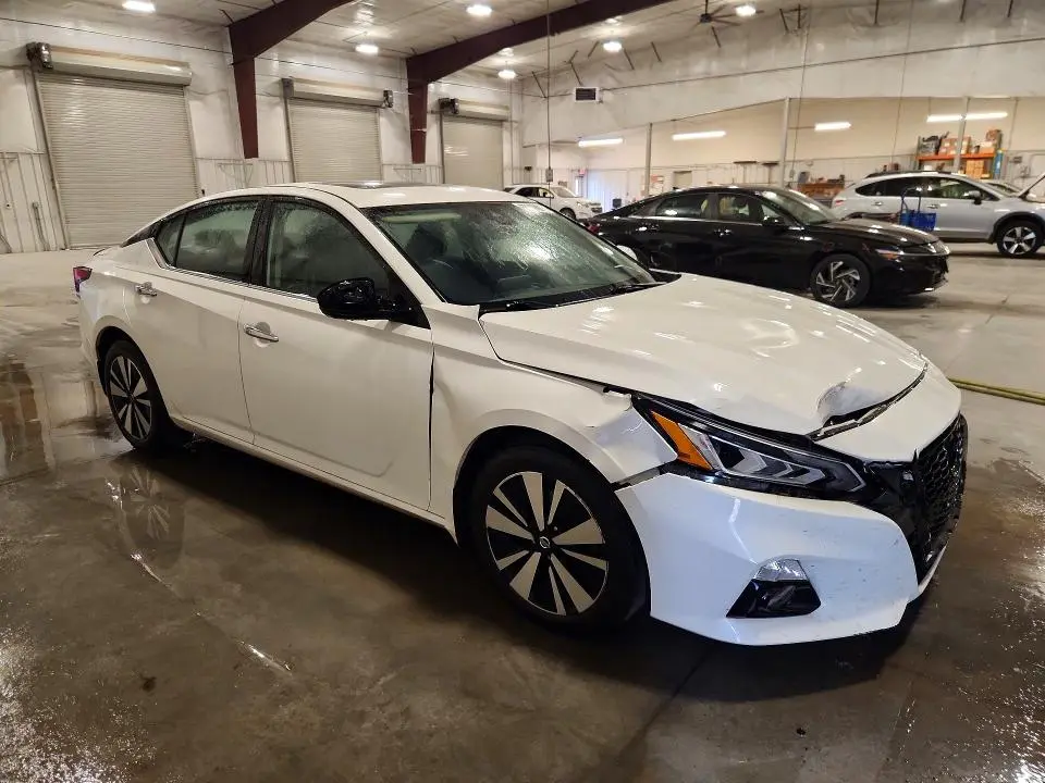 2019 NISSAN ALTIMA SL  