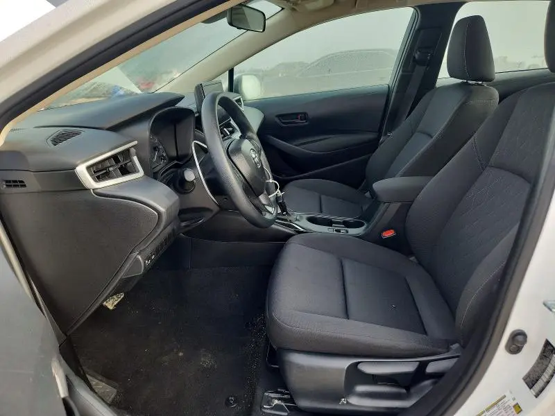 2025 TOYOTA COROLLA   