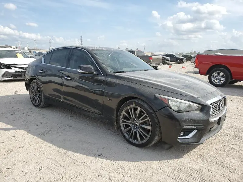 2019 INFINITI Q50 LUXE  