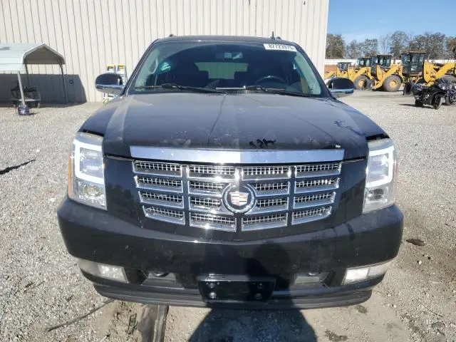 2013 CADILLAC ESCALADE ESV LUXURY  