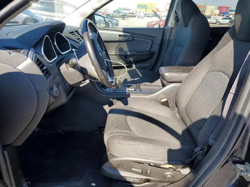 2012 CHEVROLET TRAVERSE LT  