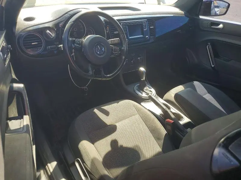 2019 VOLKSWAGEN BEETLE S  