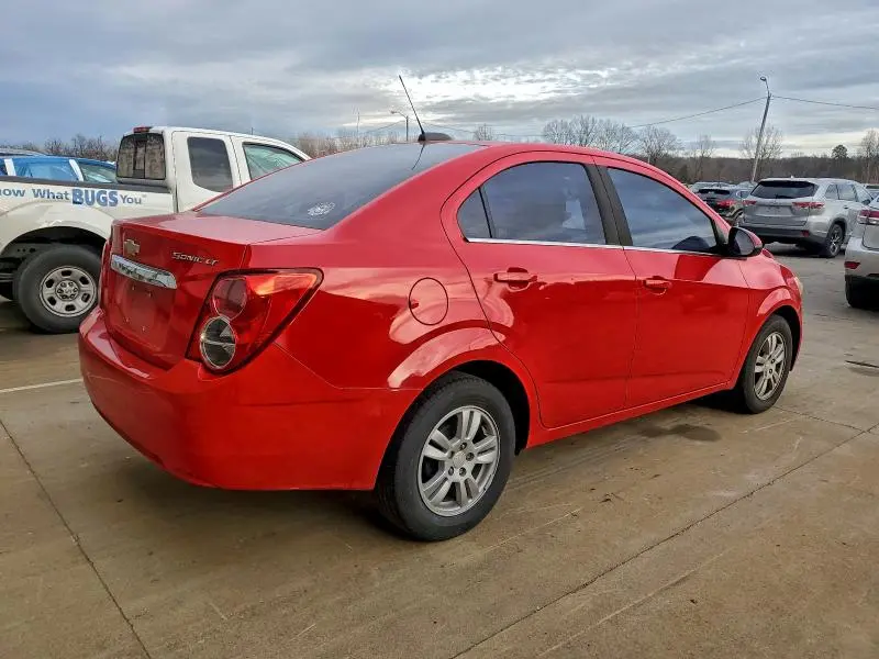 2015 CHEVROLET SONIC LT  