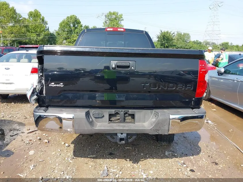 2016 TOYOTA TUNDRA SR5 5.7L V8