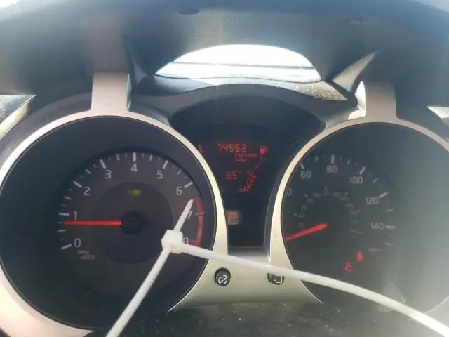 2013 NISSAN JUKE S