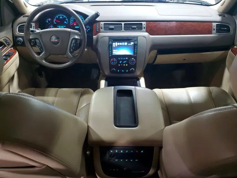 2013 GMC YUKON XL K1500 SLT  