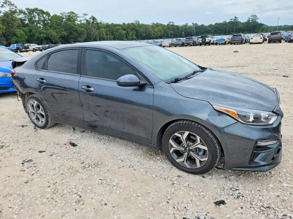 2019 KIA FORTE LXS  