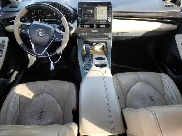 2019 TOYOTA AVALON XLE  