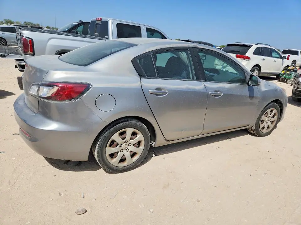 2012 MAZDA 3 I  