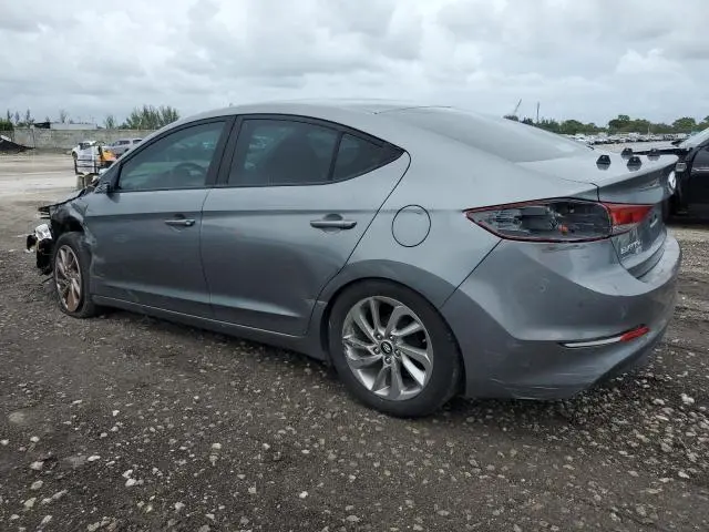 2018 HYUNDAI ELANTRA SE  