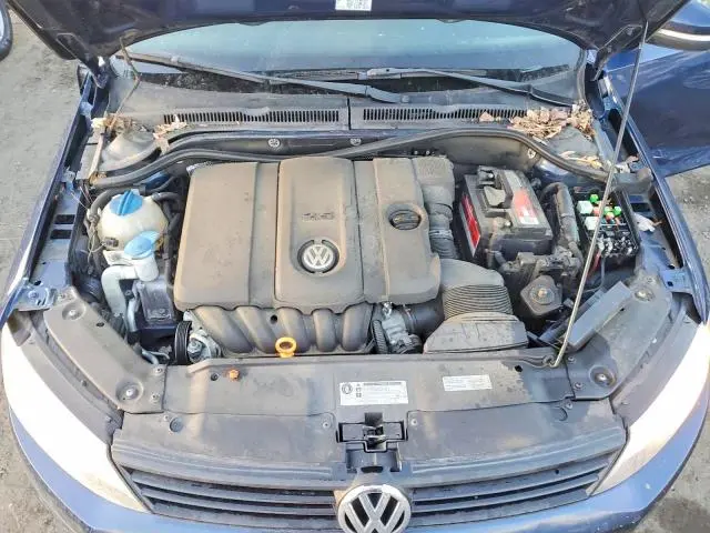 2012 VOLKSWAGEN JETTA   