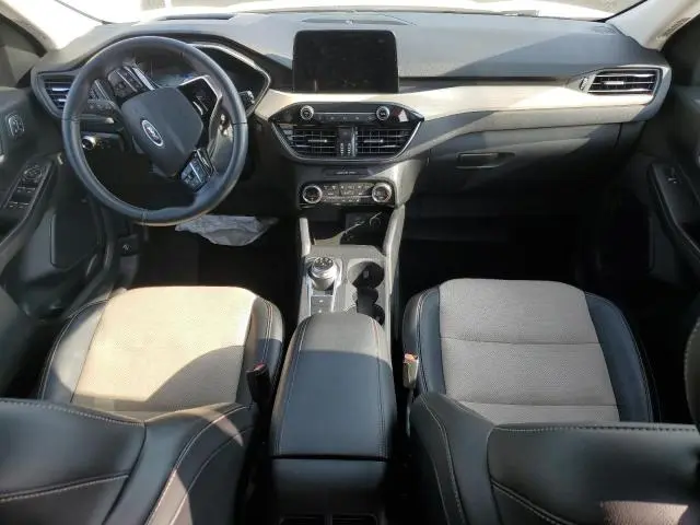 2021 FORD ESCAPE TITANIUM  