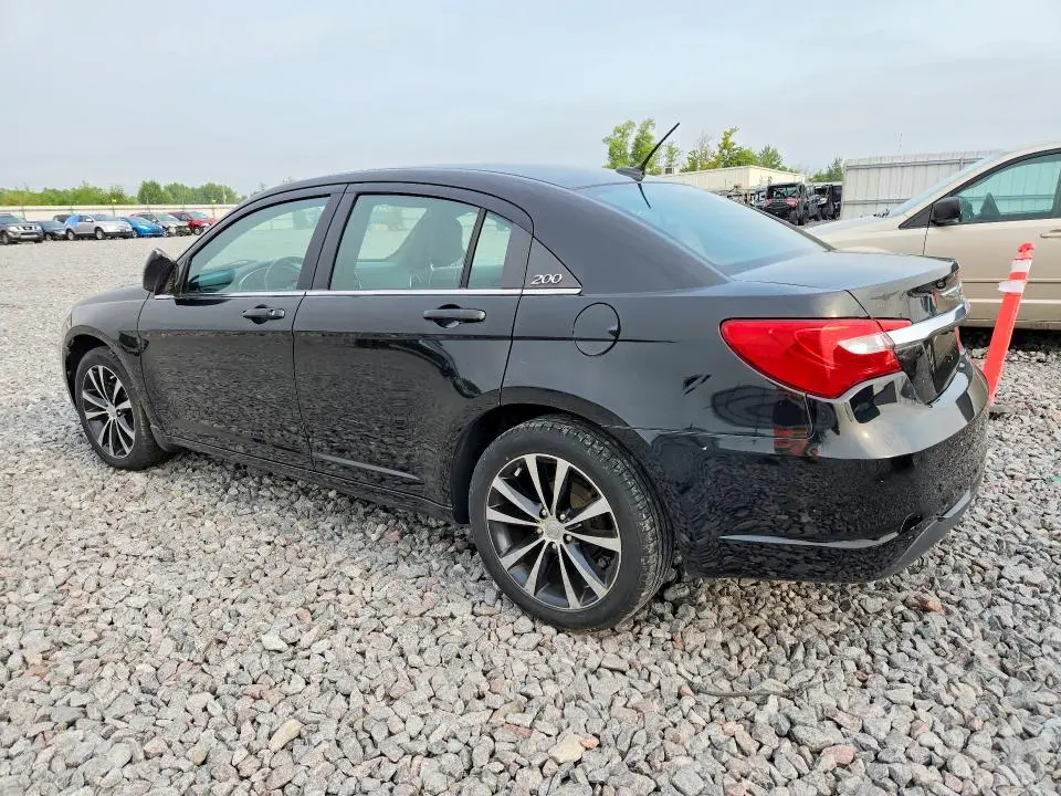 2013 CHRYSLER 200 TOURING  
