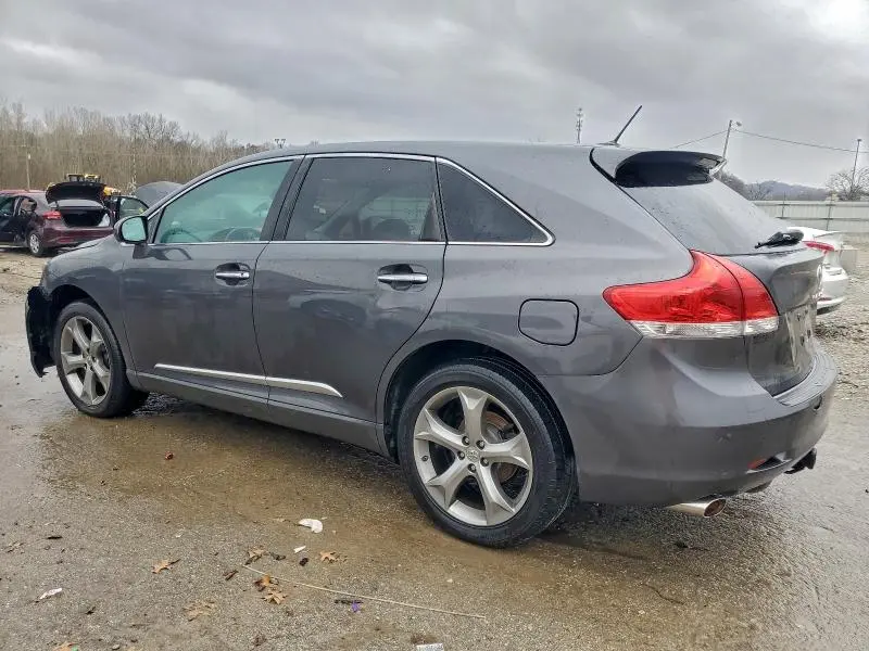 2012 TOYOTA VENZA LE  