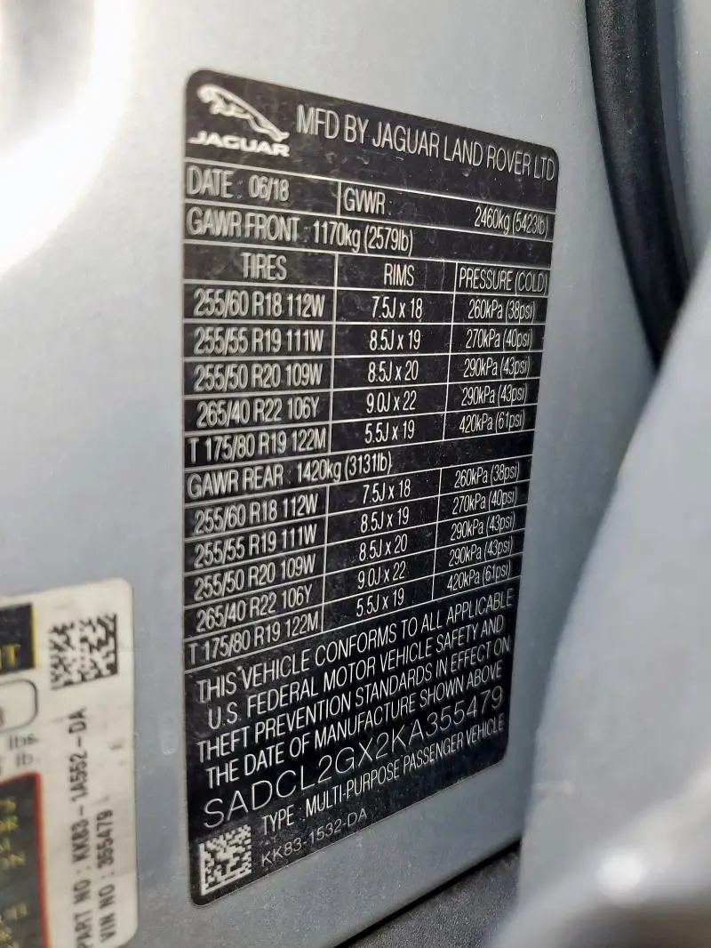 2019 JAGUAR F-PACE R - SPORT  