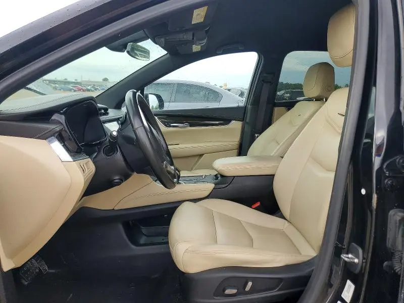 2019 CADILLAC XT5   