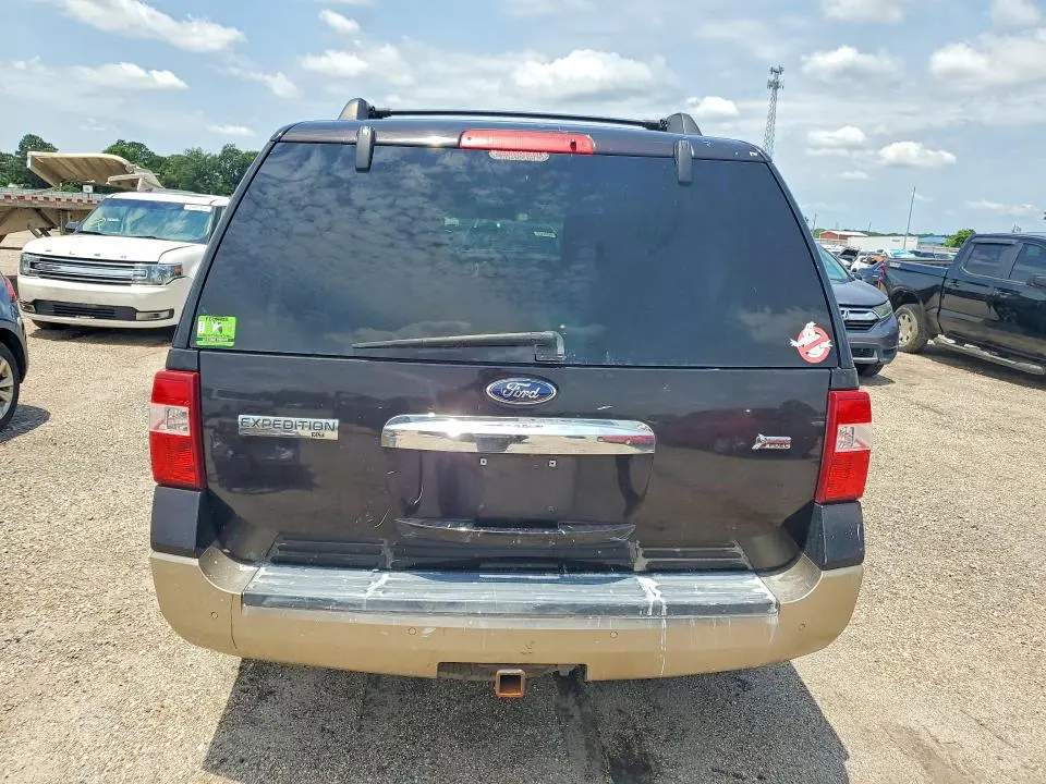 2013 FORD EXPEDITION XLT  