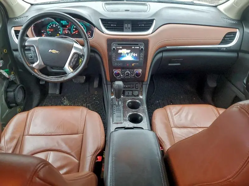 2015 CHEVROLET TRAVERSE LT  