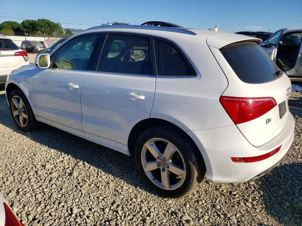 2011 AUDI Q5 PREMIUM PLUS  