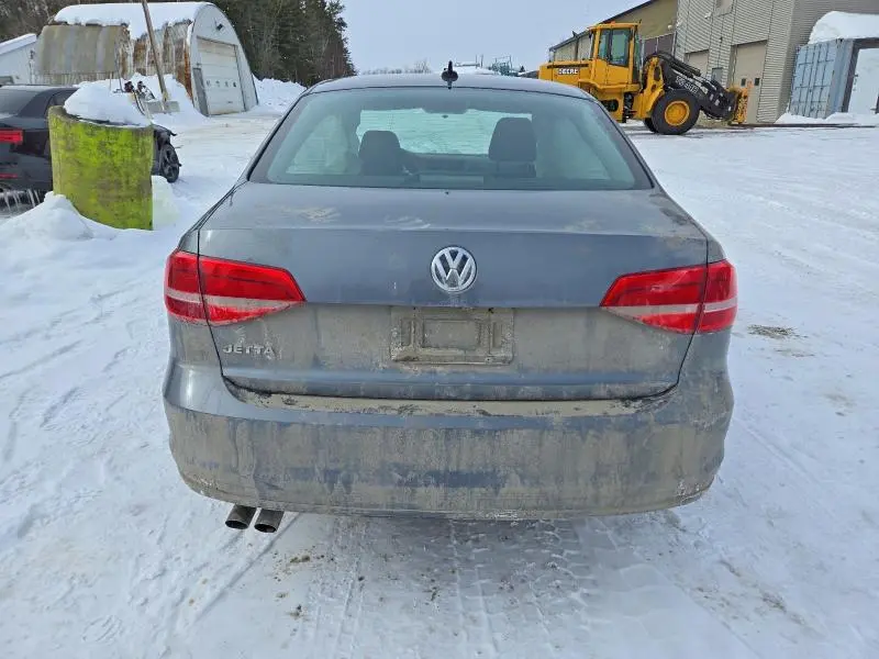 2015 VOLKSWAGEN JETTA BASE  
