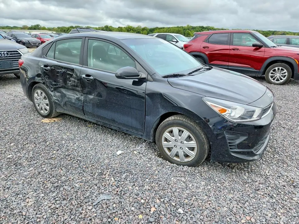 2021 KIA RIO LX  