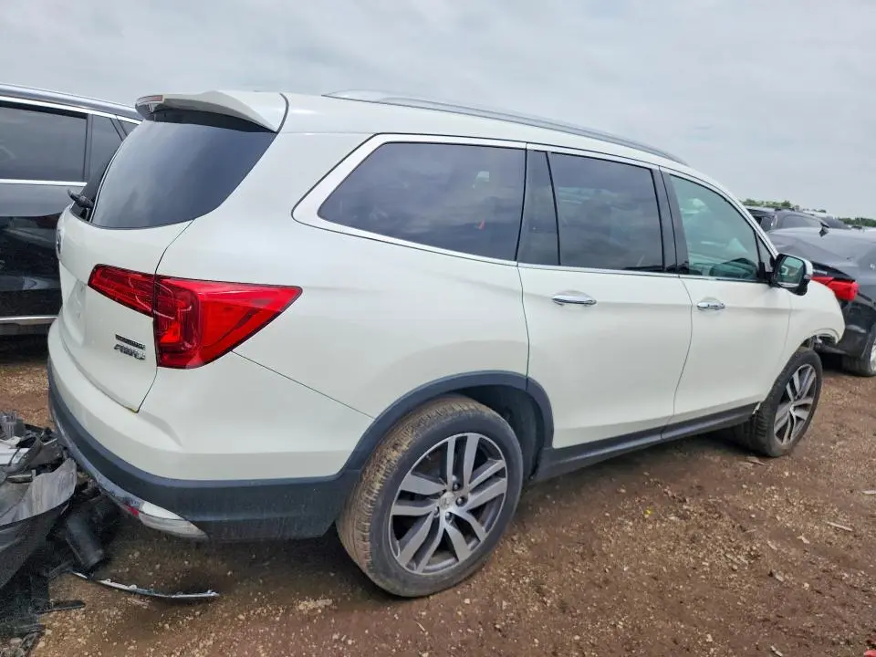 2017 HONDA PILOT TOURING  