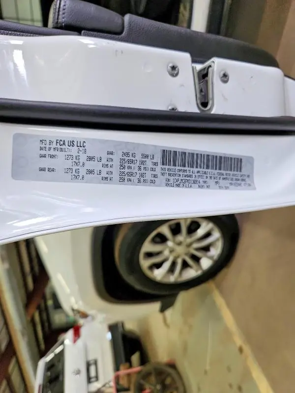 2019 JEEP CHEROKEE LATITUDE  