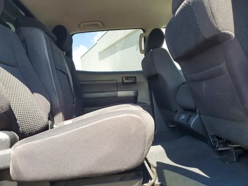2012 TOYOTA TUNDRA CREWMAX SR5  