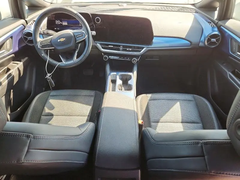 2024 CHEVROLET EQUINOX 2LT  