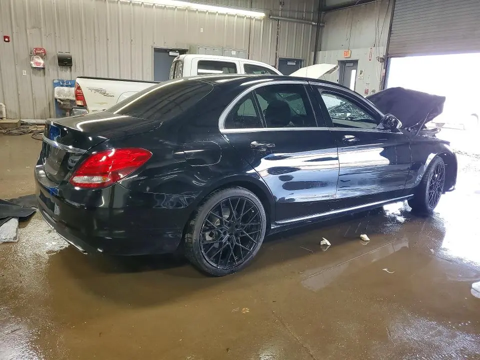 2017 MERCEDES-BENZ C 300  