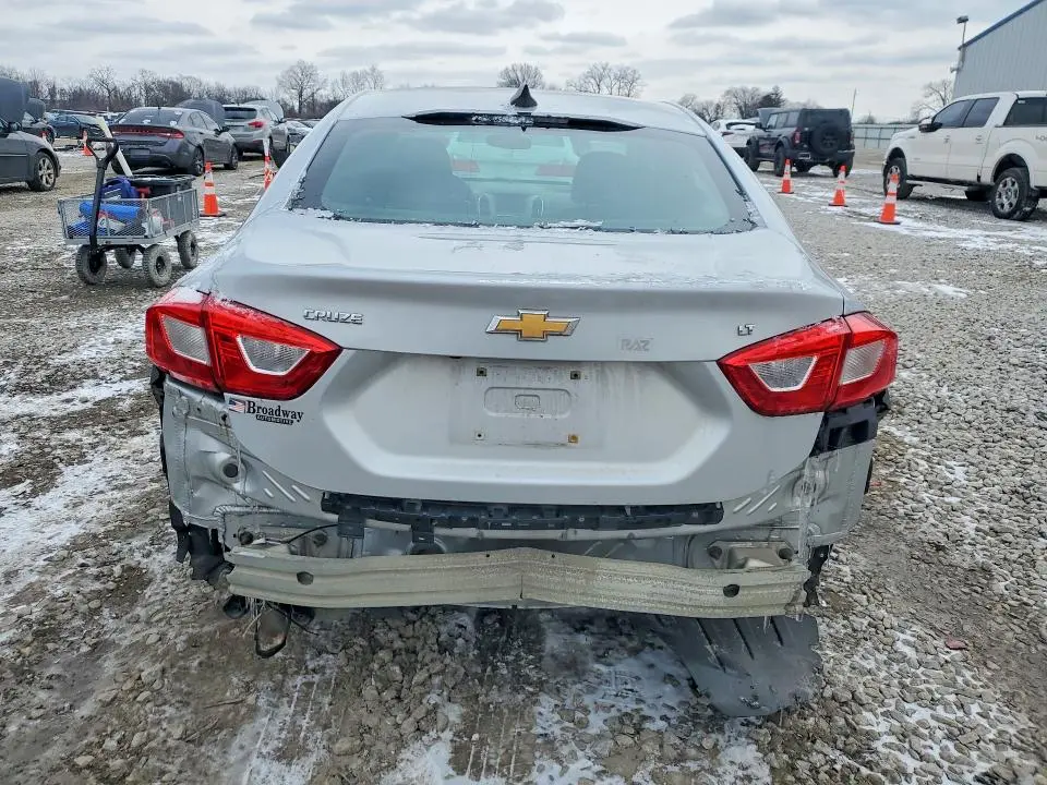 2016 CHEVROLET CRUZE LS  