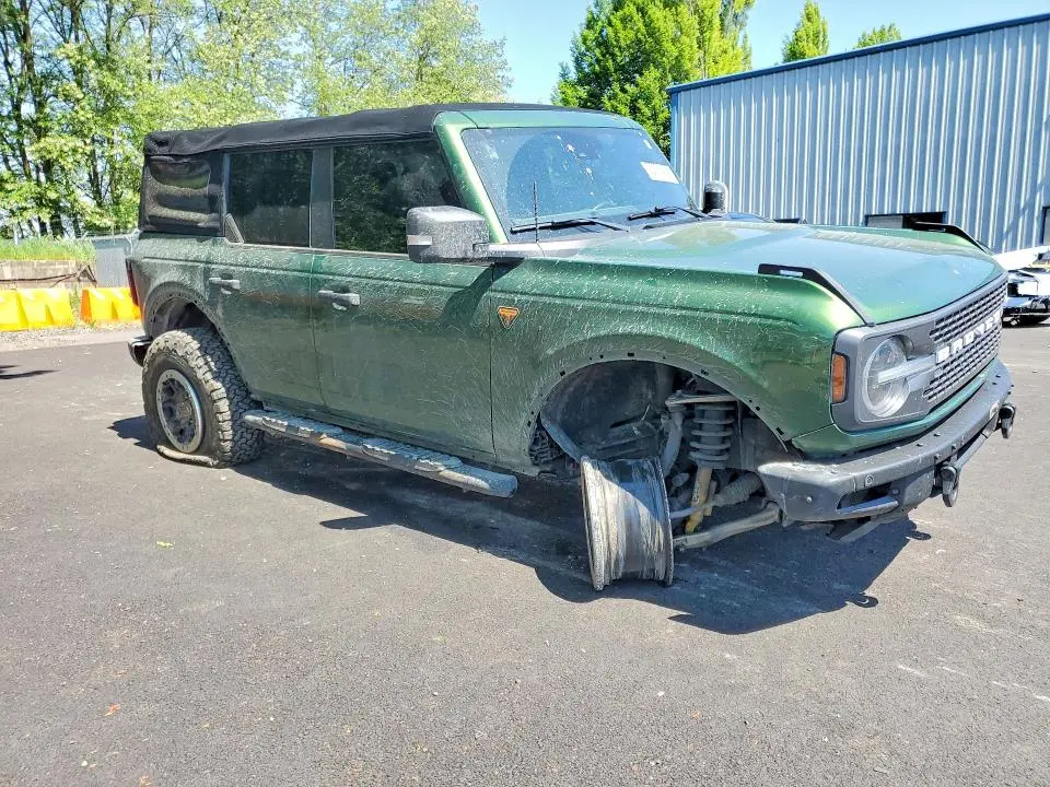 2022 FORD BRONCO BASE  