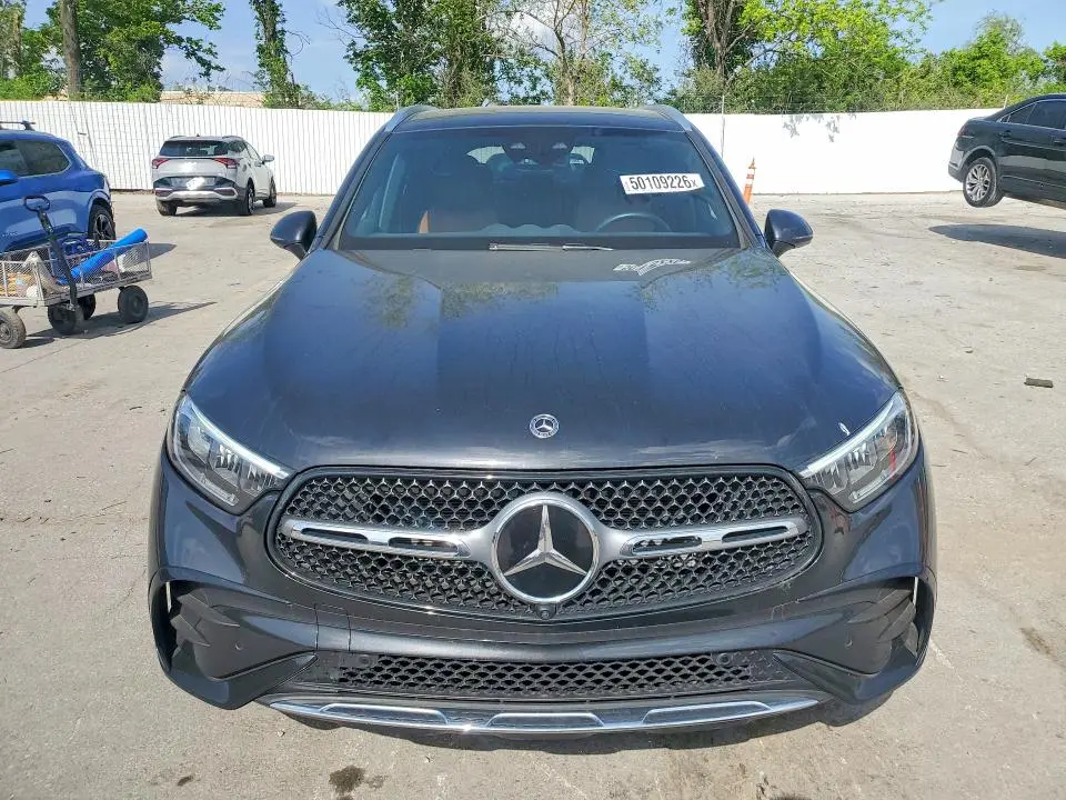 2025 MERCEDES-BENZ GLC 300 4MATIC  